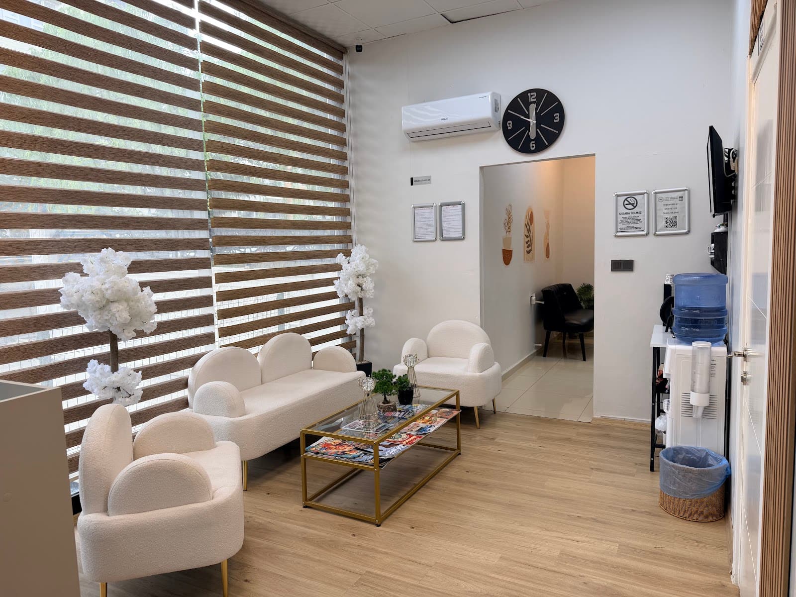 Danışan Karşılama & Bekleme Salonu