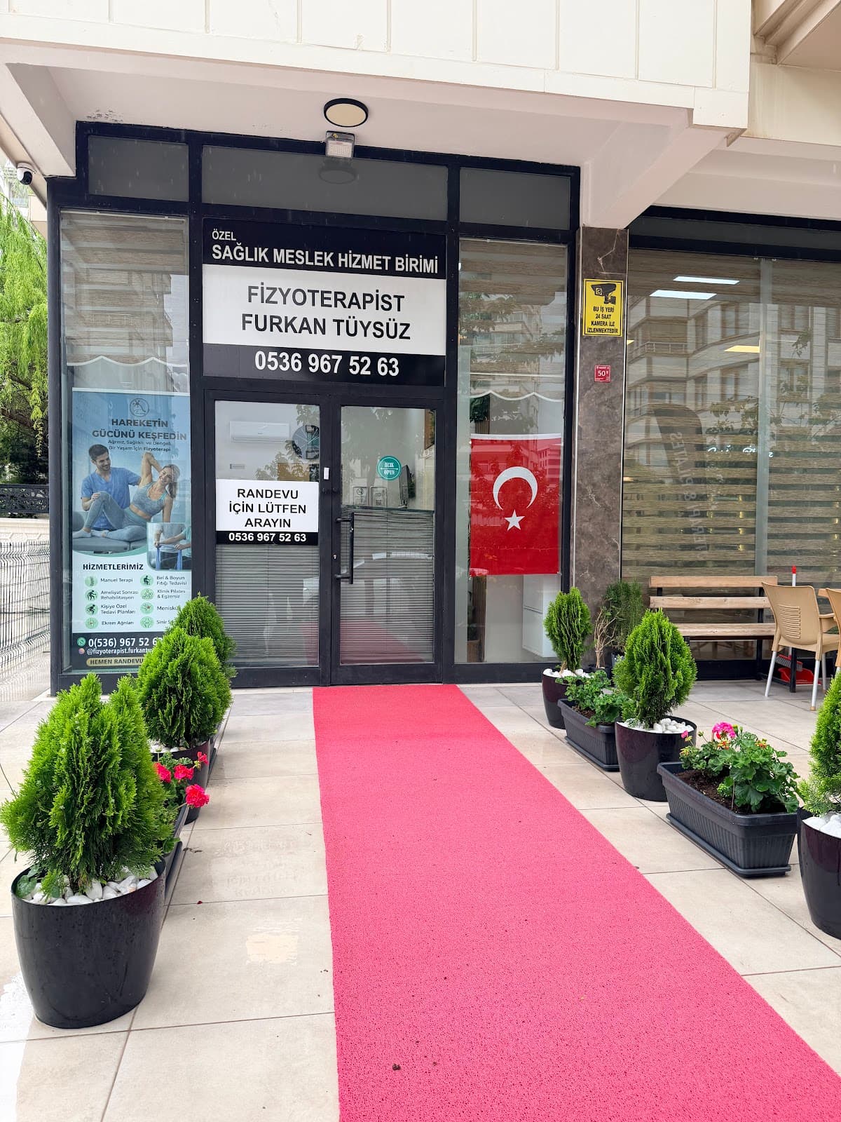 Fizyoterapist Furkan Tüysüz Karaköprü Klinik Binası ve Girişi